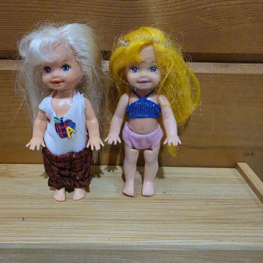 Set of 2 Barbie Little Sister Old School Kelly Dolls Vintage